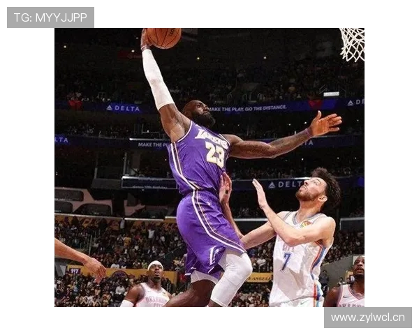 [NBA]自信满满！里夫斯正面三分空心入网.